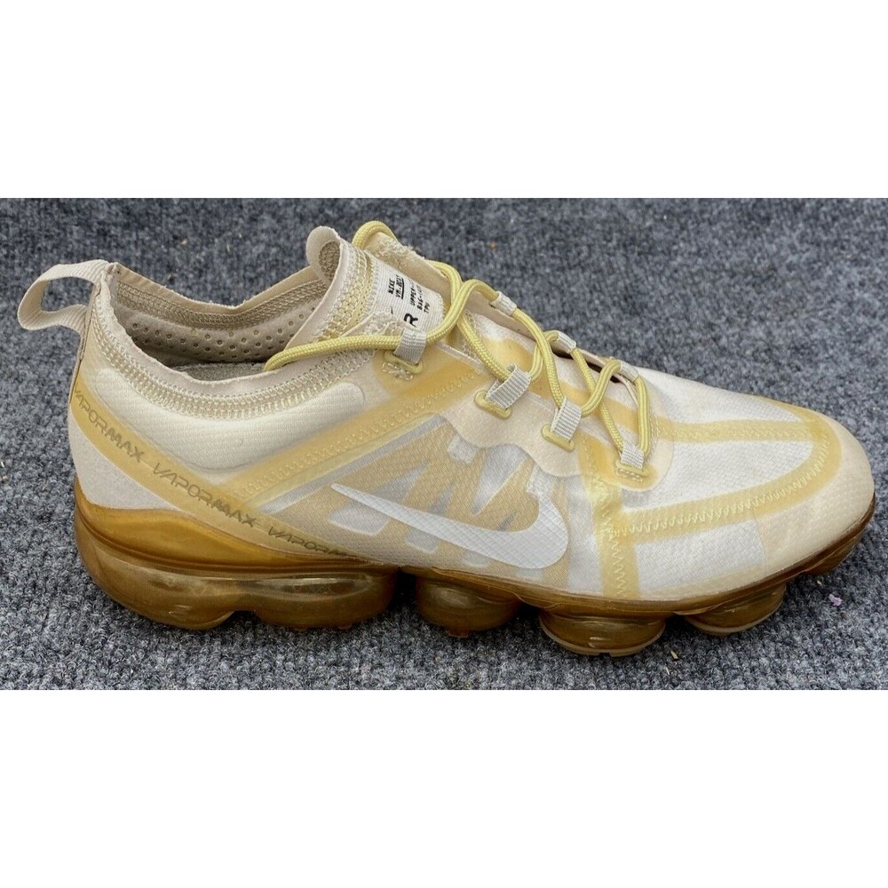 Nike  Shoes Men Size 8.5 Air VaporMax 2019 Cream Light Bone Sneakers AR6632-101